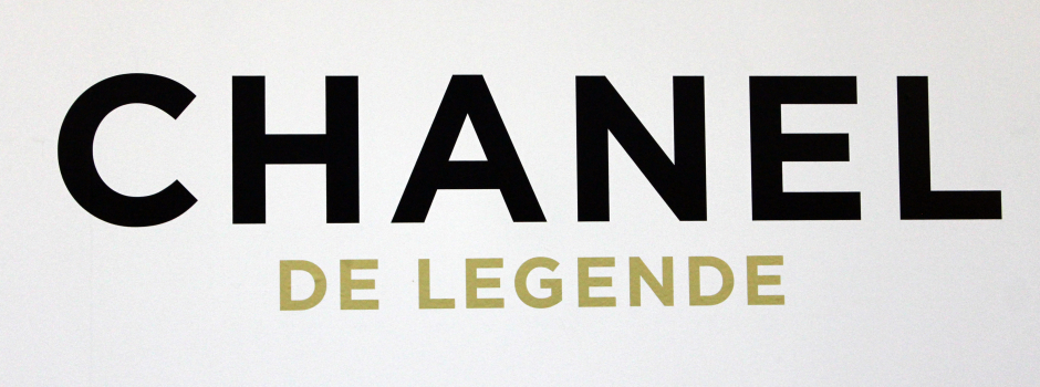 Modarium beeld van de entree van de Chanel tentoonstelling