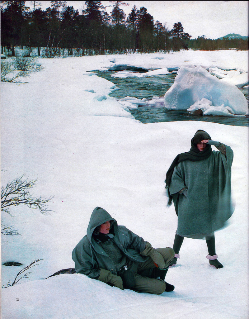 Fotografie door Kai Lindholm in 1982 oktober Avenue België Avontuur in Lapland pagina 24 met een schitterend sneeuwlandschap als achtergrond voor de wollen wintermode